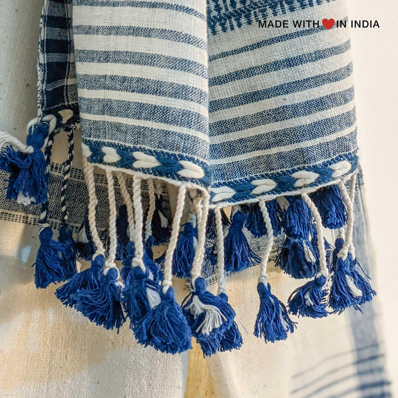 Wagad — Handmade Indigenous Khaadi Cotton Scarf in Ivory & Indigo - Made with Love in India